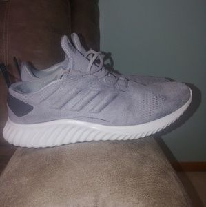 Adidas alphabounce shoes